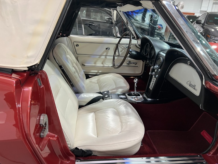 Used-1965-Chevrolet-Corvette-Stingray-Convertible-Fuel-Injected