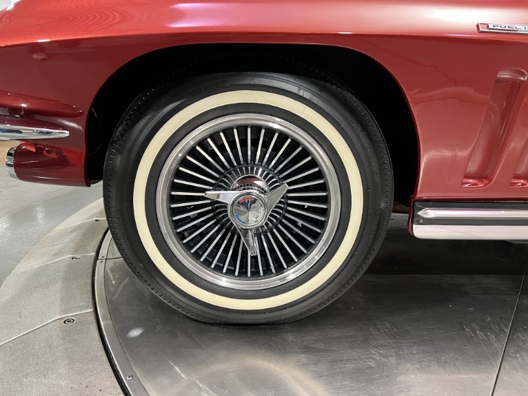 Used-1965-Chevrolet-Corvette-Stingray-Convertible-Fuel-Injected