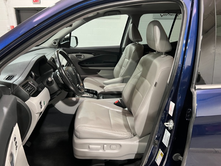 Used-2020-Honda-Ridgeline-RTL-E-AWD