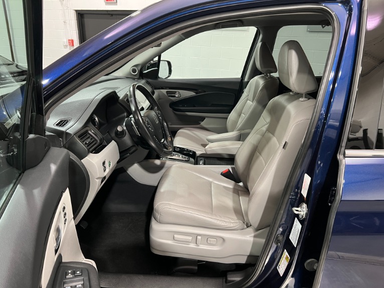 Used-2020-Honda-Ridgeline-RTL-E-AWD