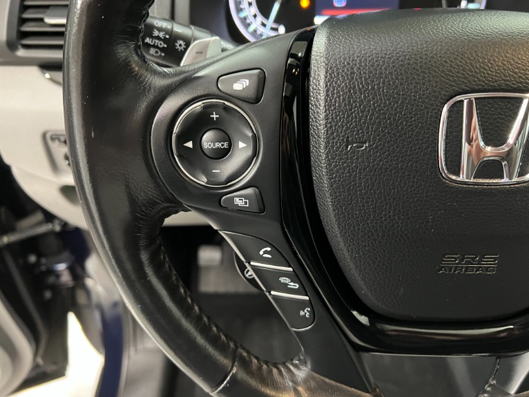 Used-2020-Honda-Ridgeline-RTL-E-AWD