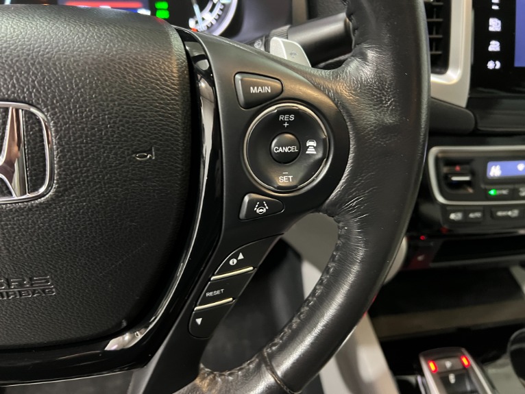 Used-2020-Honda-Ridgeline-RTL-E-AWD