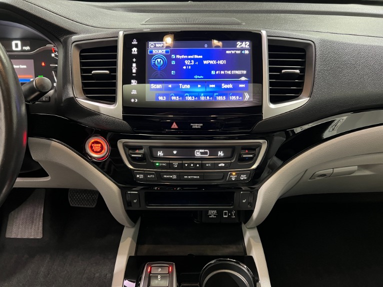 Used-2020-Honda-Ridgeline-RTL-E-AWD
