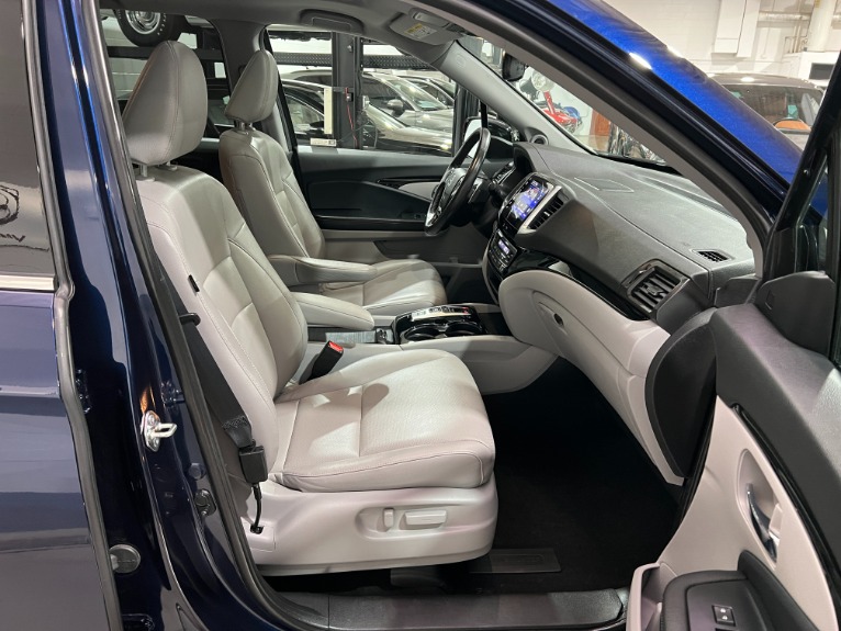 Used-2020-Honda-Ridgeline-RTL-E-AWD