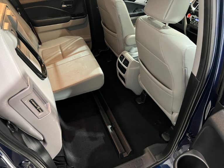 Used-2020-Honda-Ridgeline-RTL-E-AWD