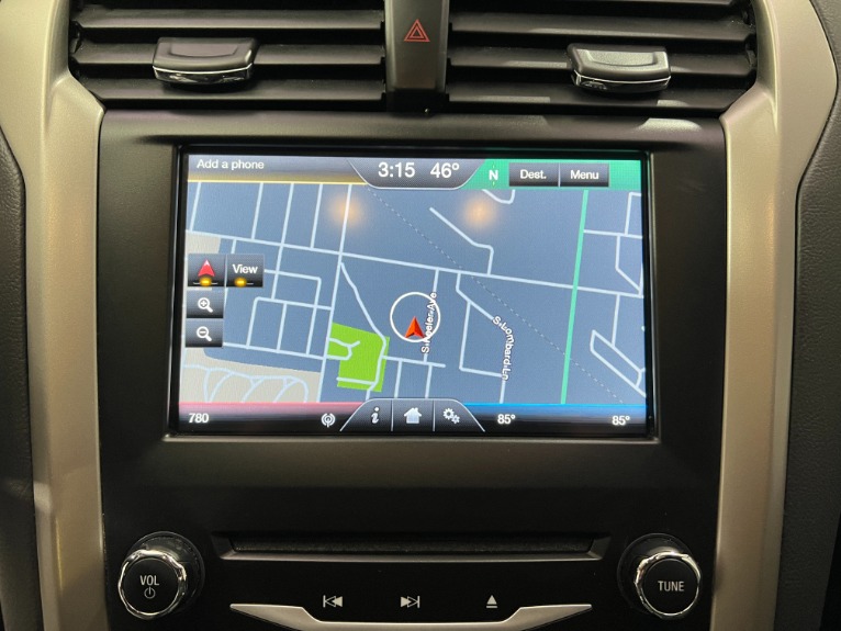 Used-2014-Ford-Fusion-SE-FWD