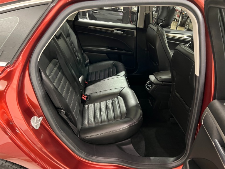 Used-2014-Ford-Fusion-SE-FWD