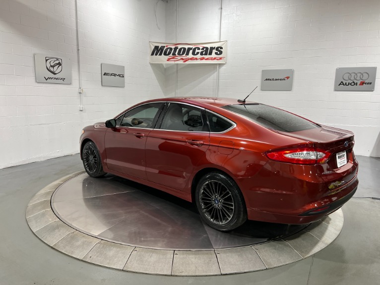 Used-2014-Ford-Fusion-SE-FWD