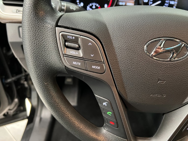 Used-2019-Hyundai-SANTA-FE-XL-SE-AWD