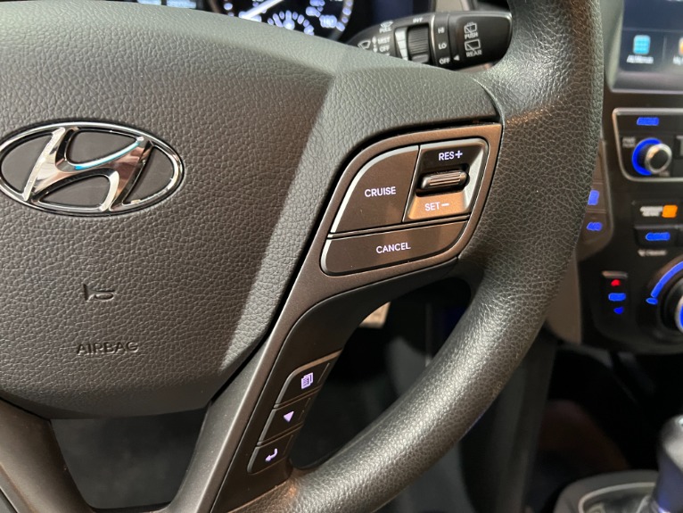 Used-2019-Hyundai-SANTA-FE-XL-SE-AWD