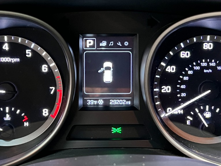 Used-2019-Hyundai-SANTA-FE-XL-SE-AWD