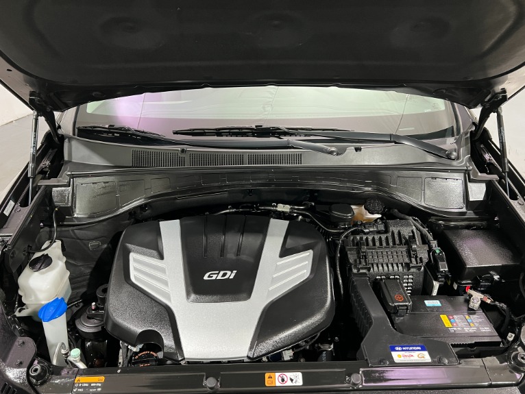 Used-2019-Hyundai-SANTA-FE-XL-SE-AWD