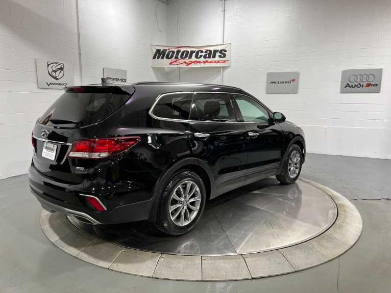 Used-2019-Hyundai-SANTA-FE-XL-SE-AWD