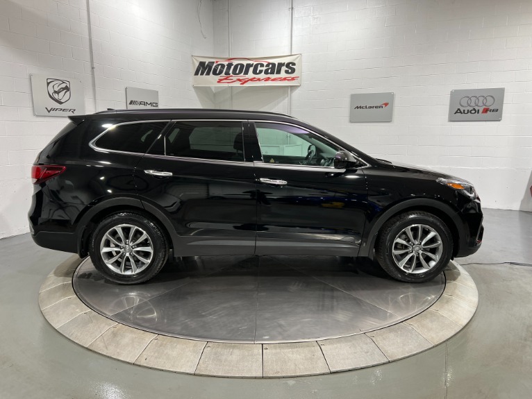 Used-2019-Hyundai-SANTA-FE-XL-SE-AWD