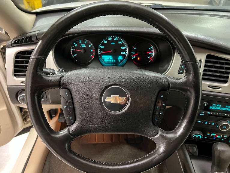 Used-2007-Chevrolet-Monte-Carlo-LT-FWD