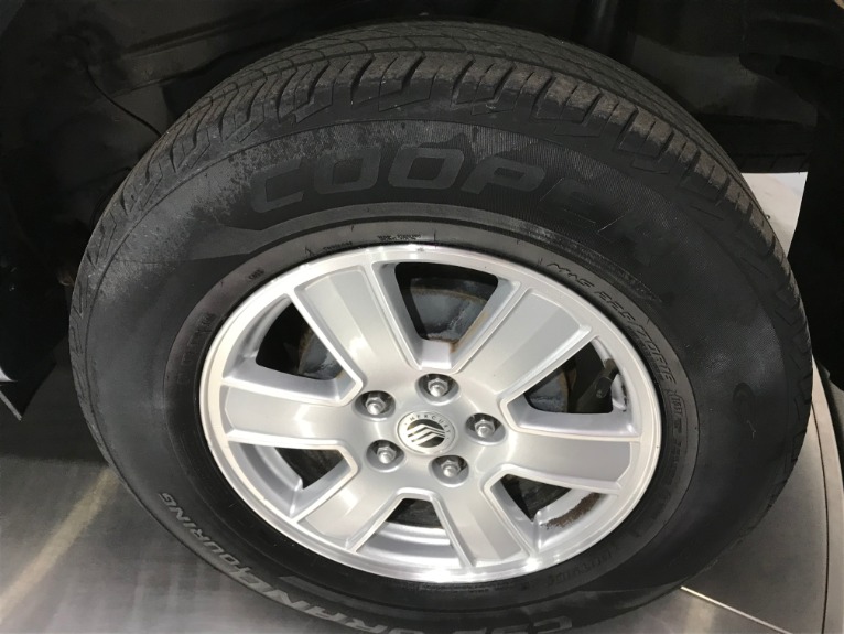 Used-2011-Mercury-Mariner-I4