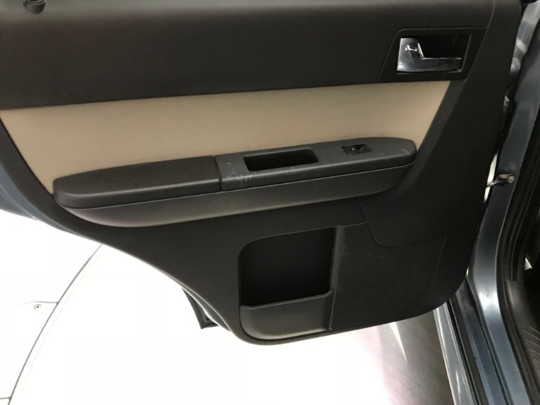 Used-2011-Mercury-Mariner-I4
