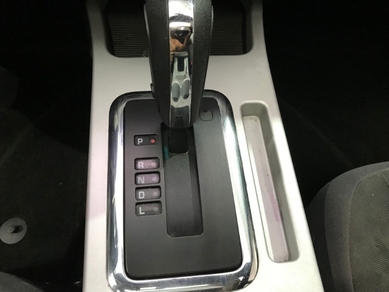 Used-2011-Mercury-Mariner-I4