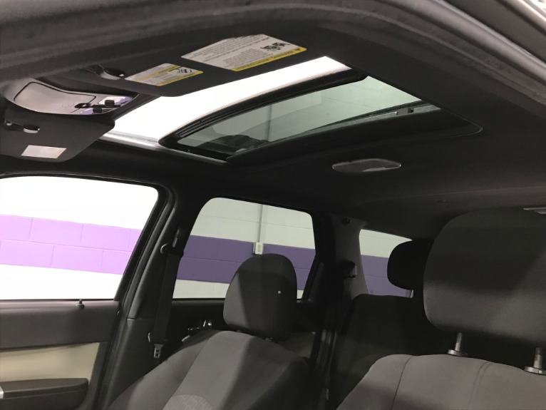 Used-2011-Mercury-Mariner-I4