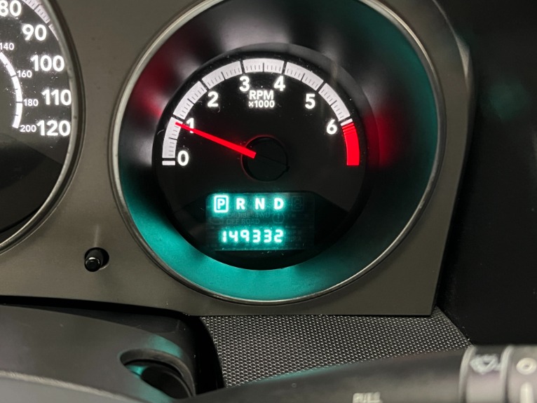 Used-2010-Dodge-Avenger-Express-FWD