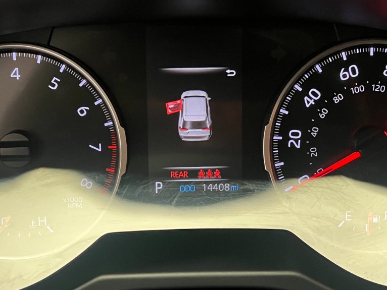 Used-2020-Toyota-RAV4-LE-AWD