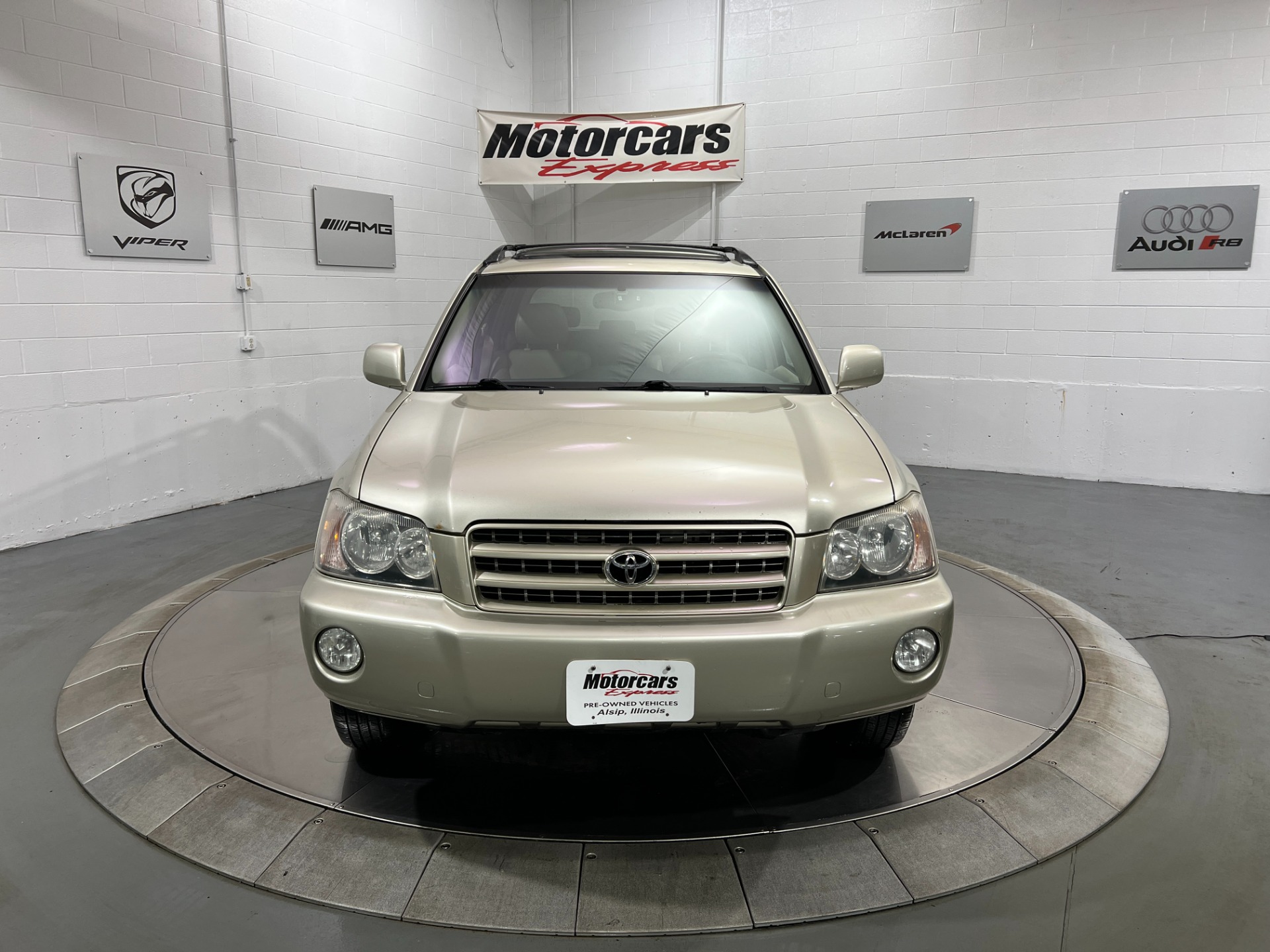 Used-2003-Toyota-Highlander-Limited-AWD