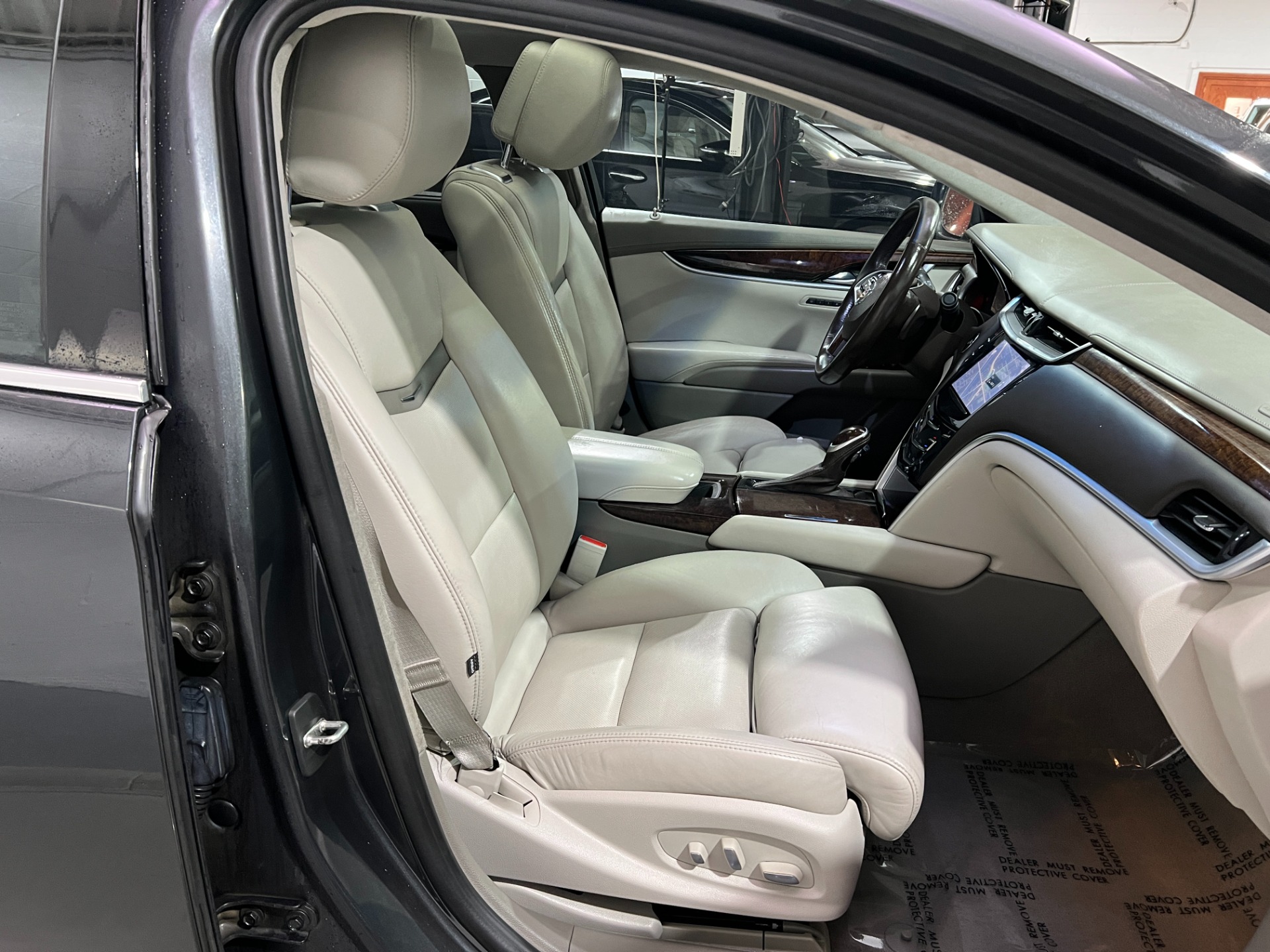 Used-2013-Cadillac-XTS-Platinum-Collection-AWD
