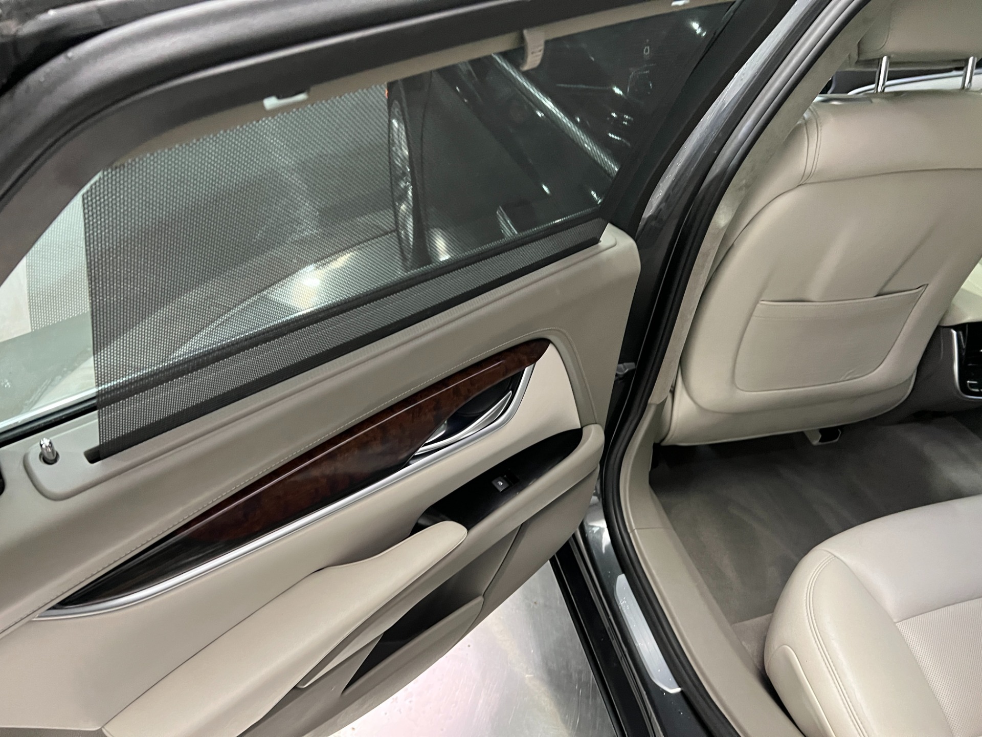 Used-2013-Cadillac-XTS-Platinum-Collection-AWD
