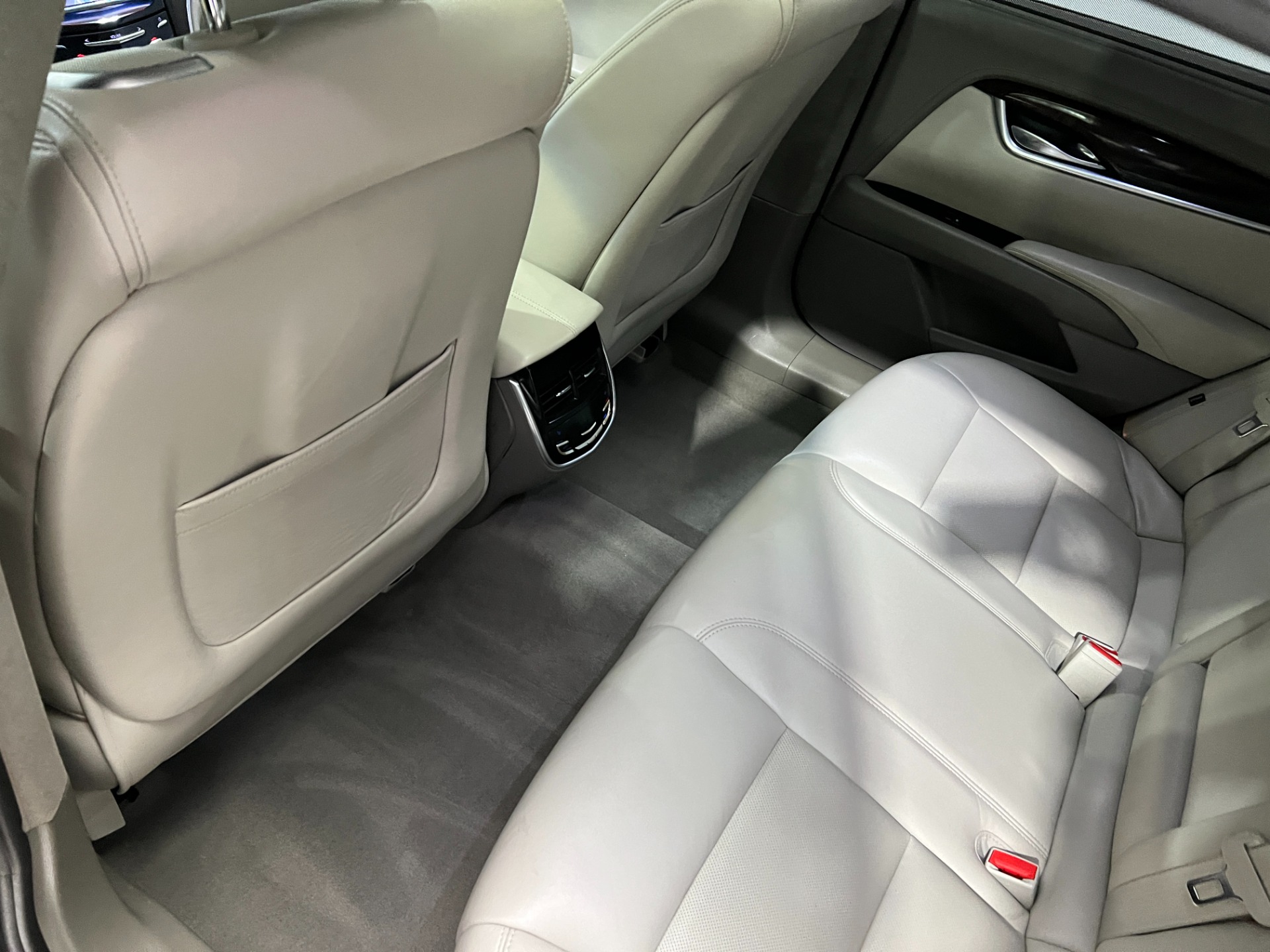 Used-2013-Cadillac-XTS-Platinum-Collection-AWD