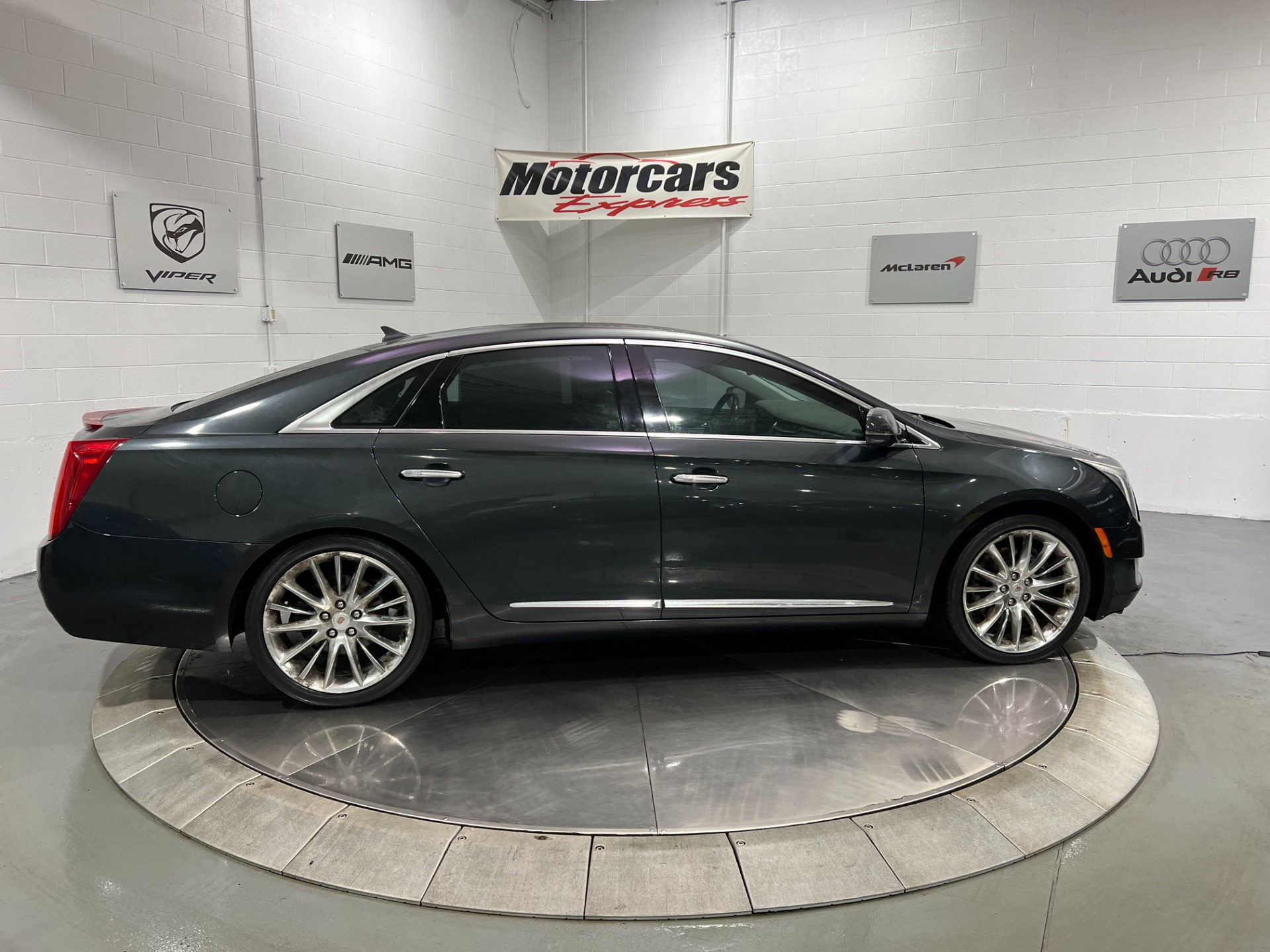 Used-2013-Cadillac-XTS-Platinum-Collection-AWD