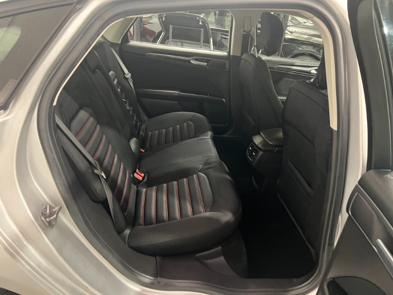 Used-2014-Ford-Fusion-SE--FWD