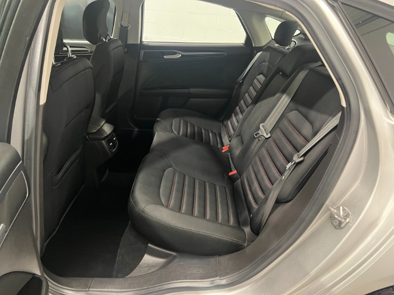 Used-2014-Ford-Fusion-SE--FWD