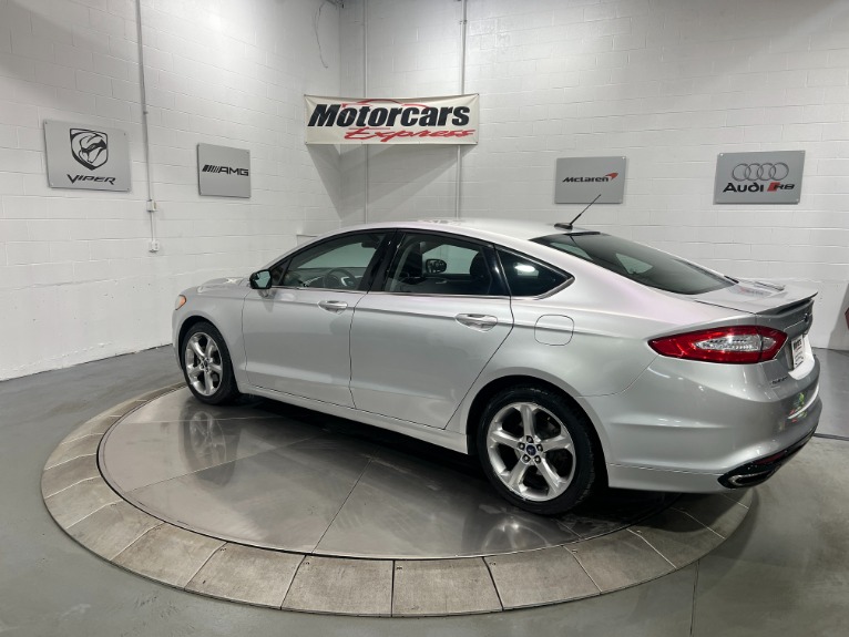 Used-2014-Ford-Fusion-SE--FWD