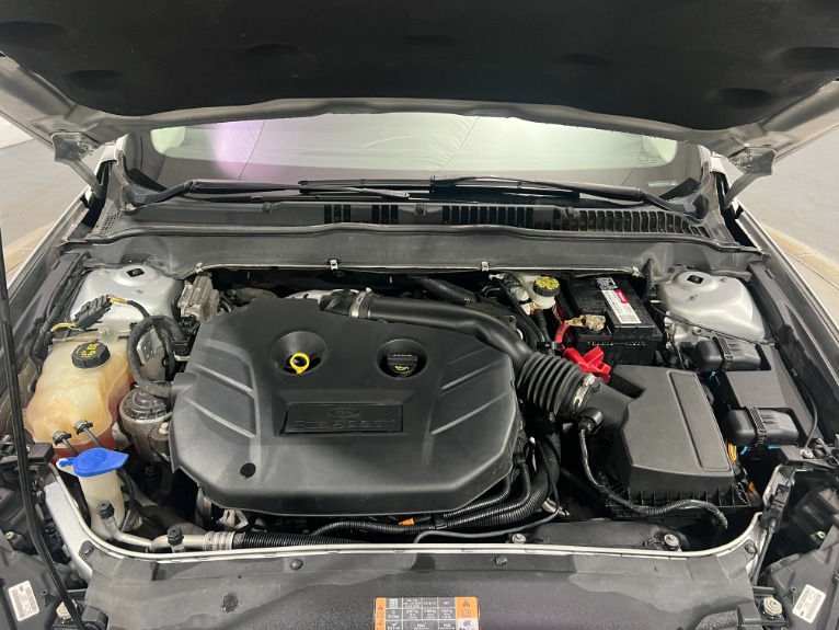 Used-2014-Ford-Fusion-SE--FWD