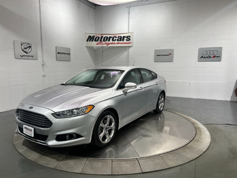 Used-2014-Ford-Fusion-SE--FWD
