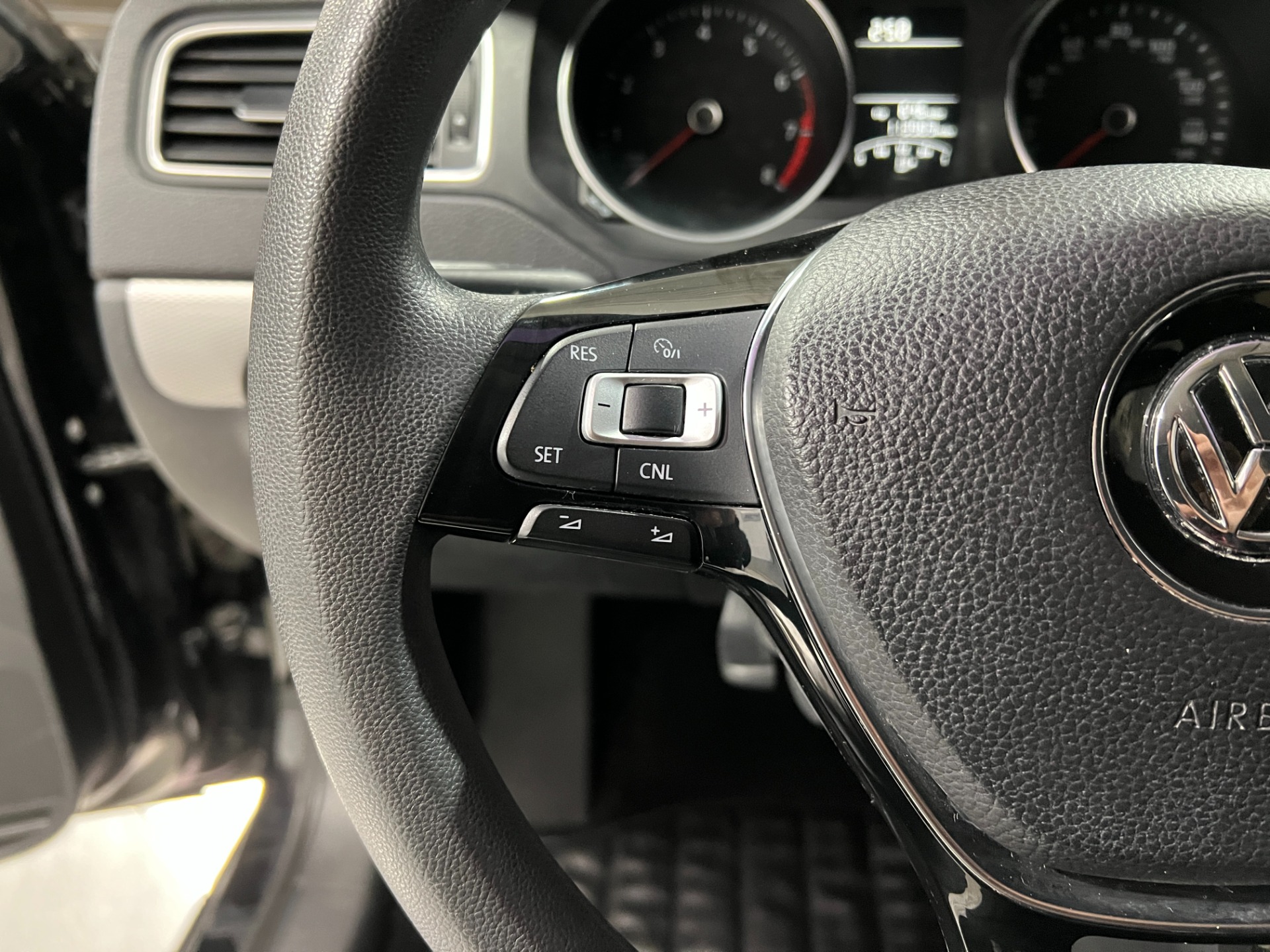 Used-2017-Volkswagen-Jetta-14T-S-FWD