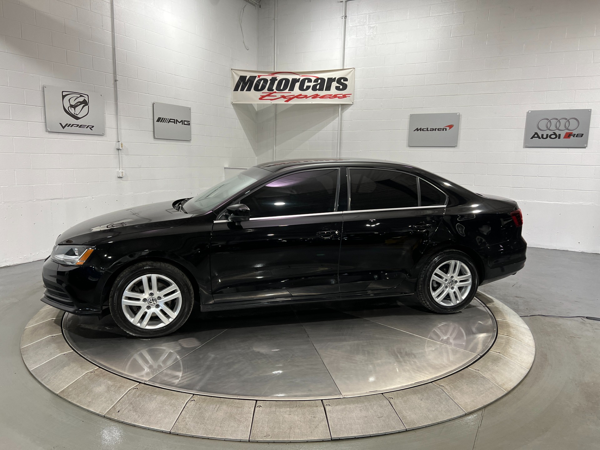 Used-2017-Volkswagen-Jetta-14T-S-FWD