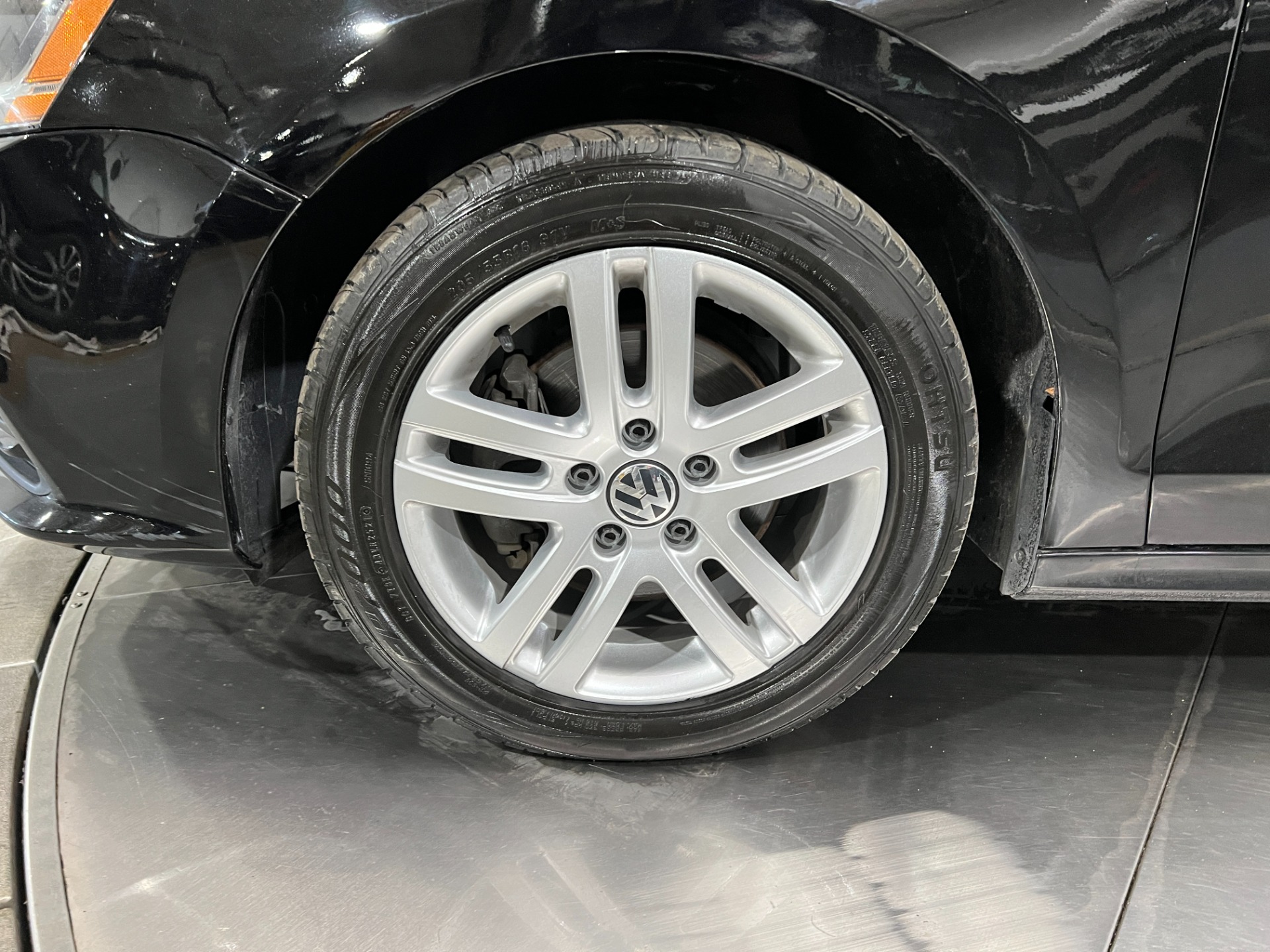 Used-2017-Volkswagen-Jetta-14T-S-FWD