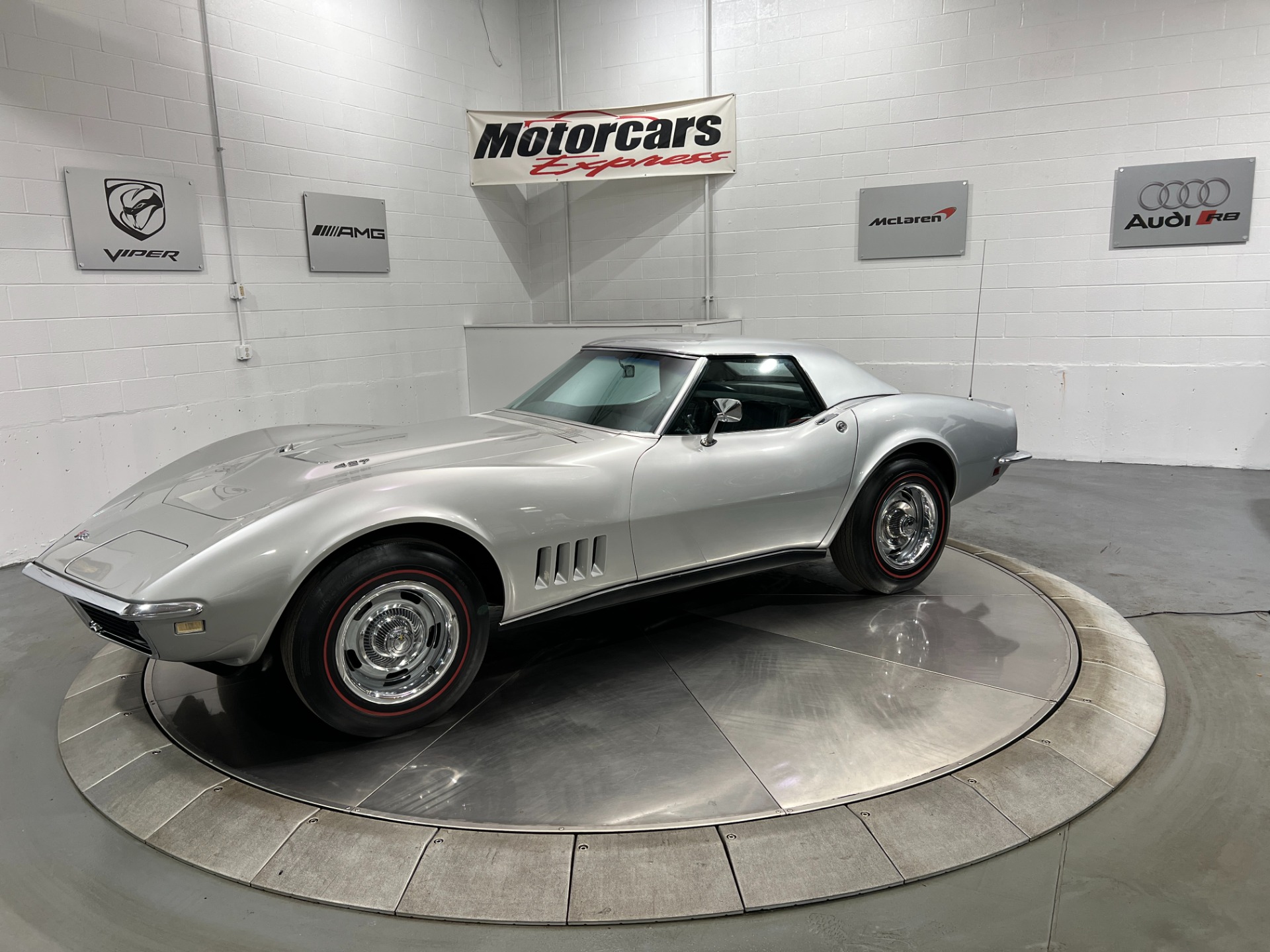 Used-1968-Chevrolet-Corvette-Convertible-427-400Hp-4-Speed