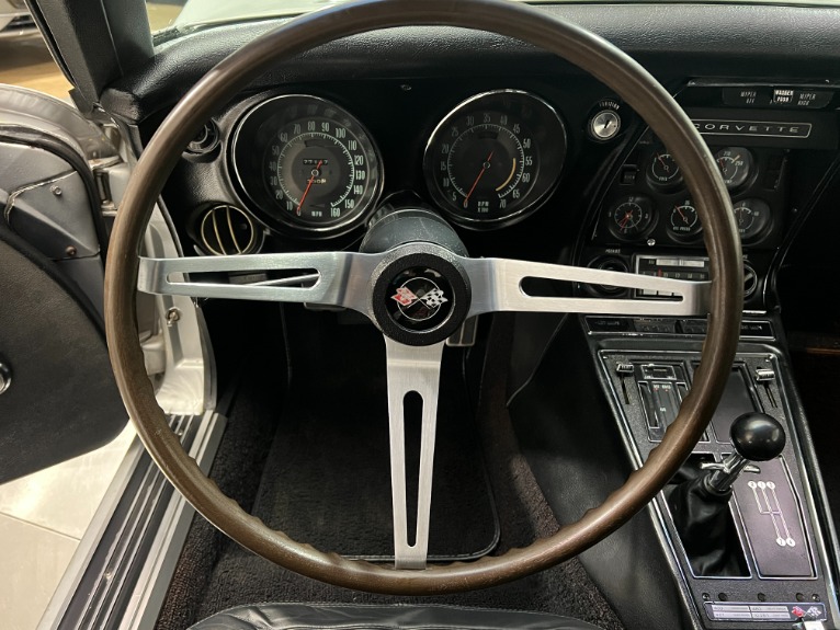 Used-1968-Chevrolet-Corvette-Convertible-427-400Hp-4-Speed