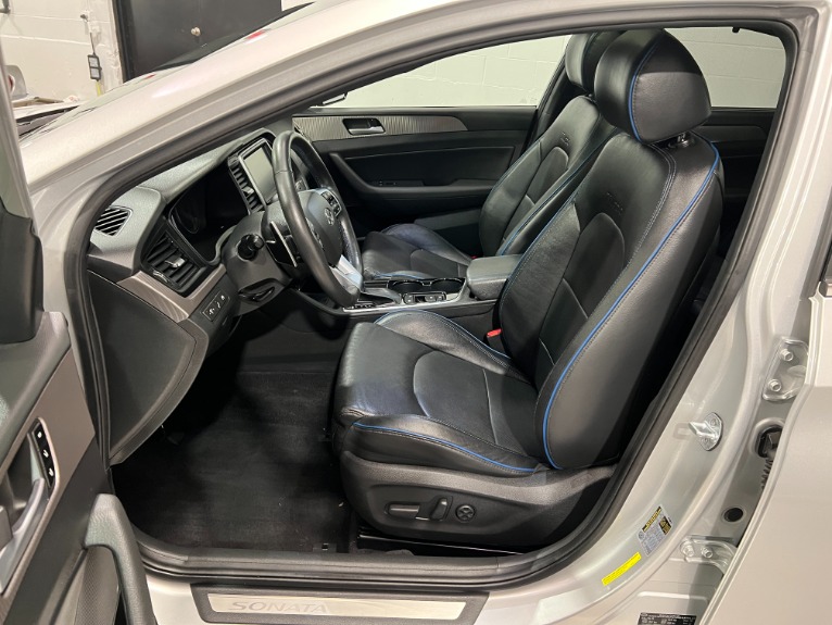 Used-2019-Hyundai-SONATA-Limited-20T-FWD