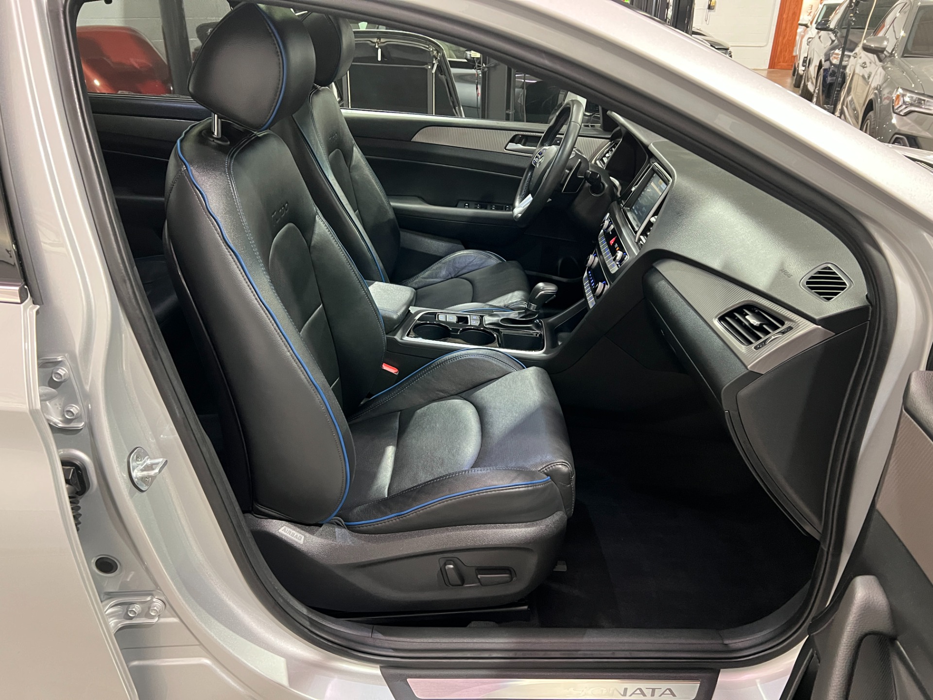 Used-2019-Hyundai-SONATA-Limited-20T-FWD