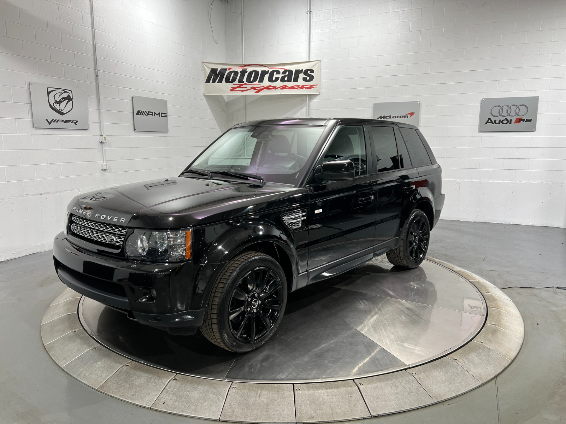 Used-2013-Land-Rover-Range-Rover-Sport-HSE-LUX-4X4