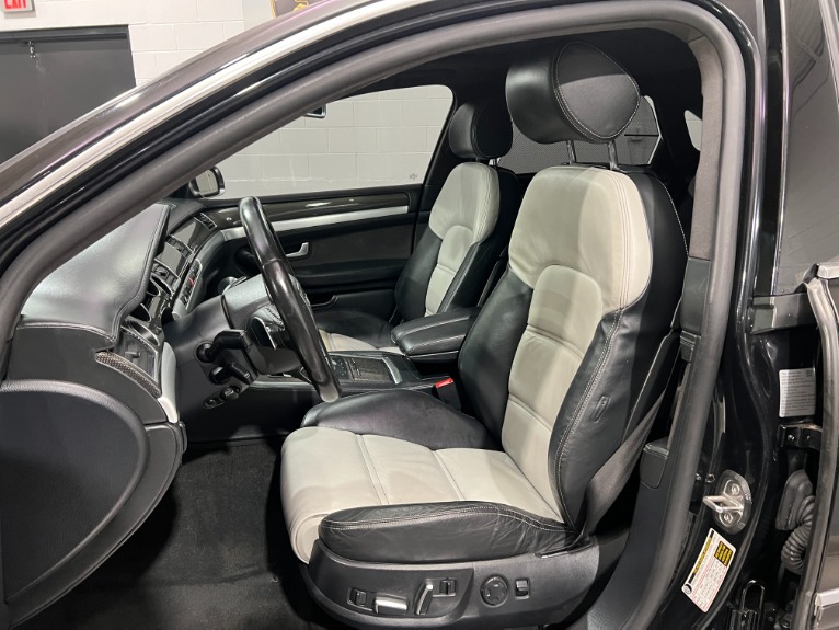 Used-2007-Audi-S8-quattro-52L-V10