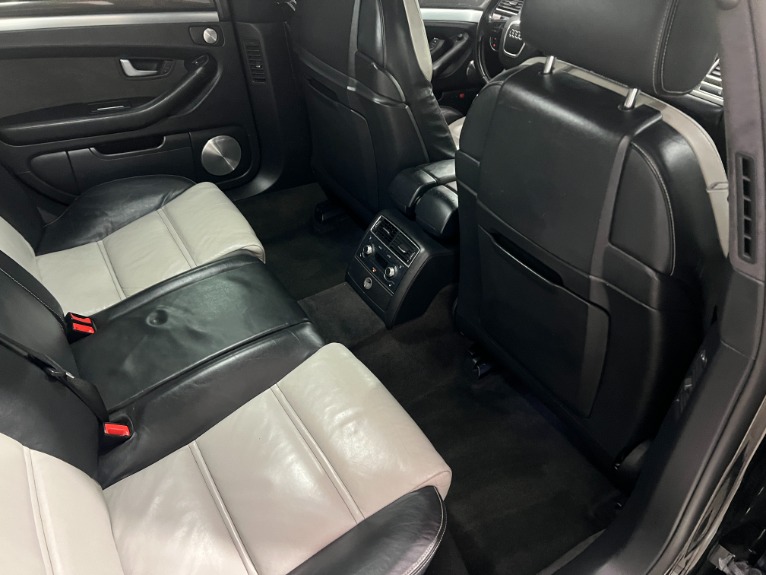 Used-2007-Audi-S8-quattro-52L-V10