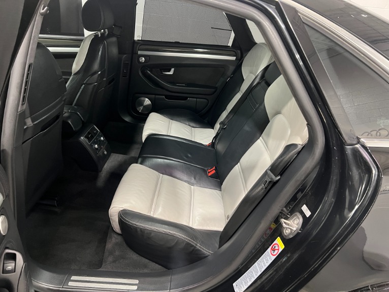 Used-2007-Audi-S8-quattro-52L-V10