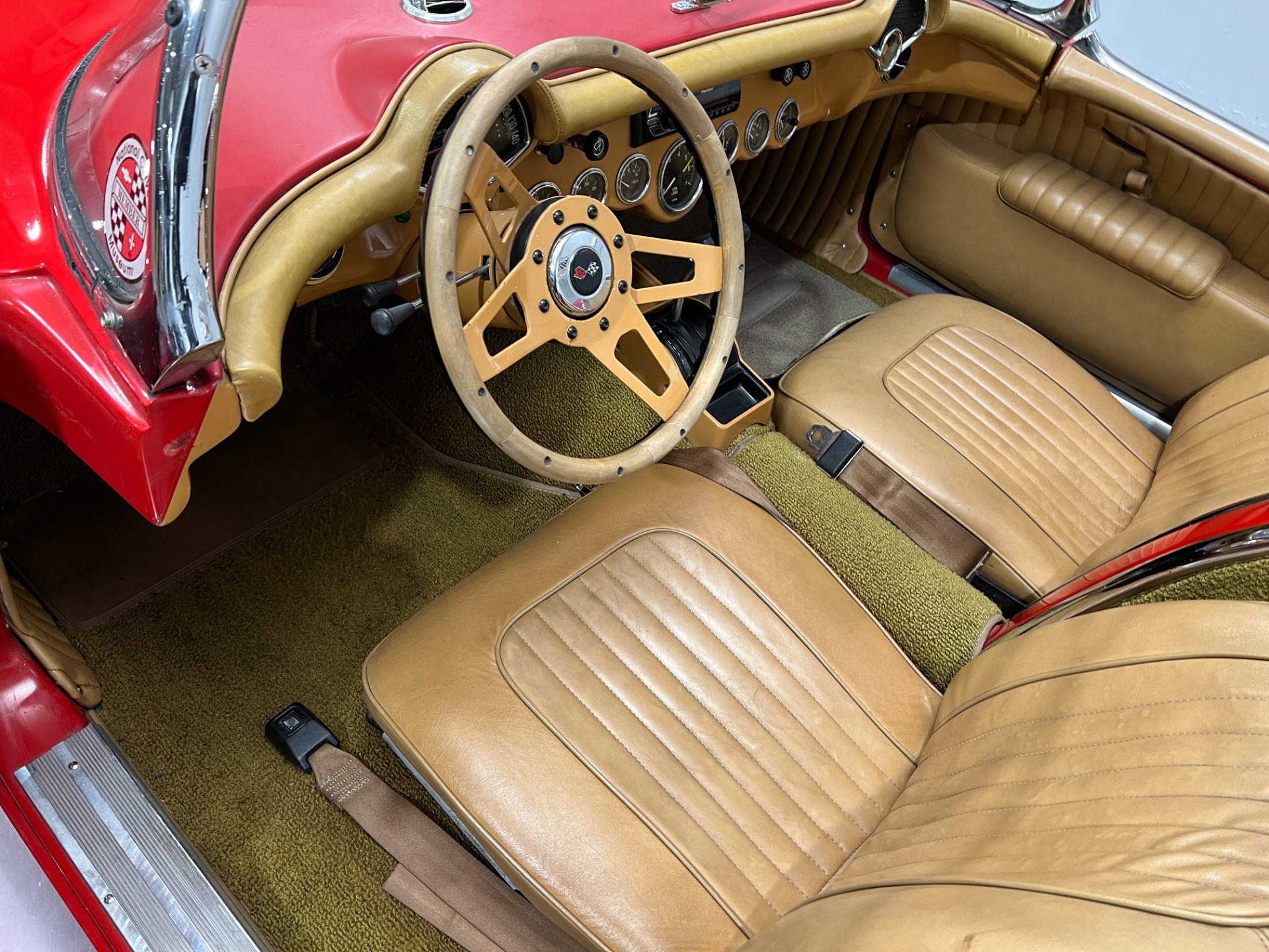 Used-1953-Chevrolet-Corvette-Replica