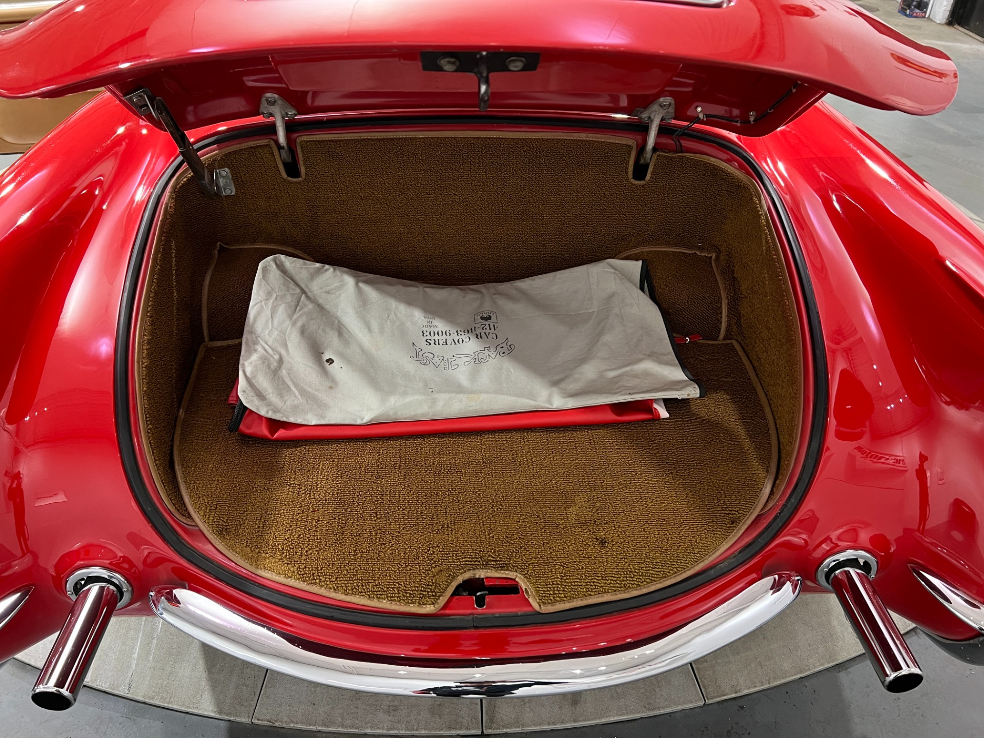 Used-1953-Chevrolet-Corvette-Replica