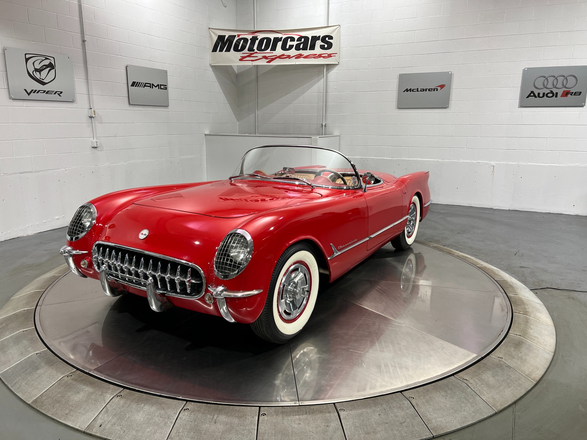 Used-1953-Chevrolet-Corvette-Replica