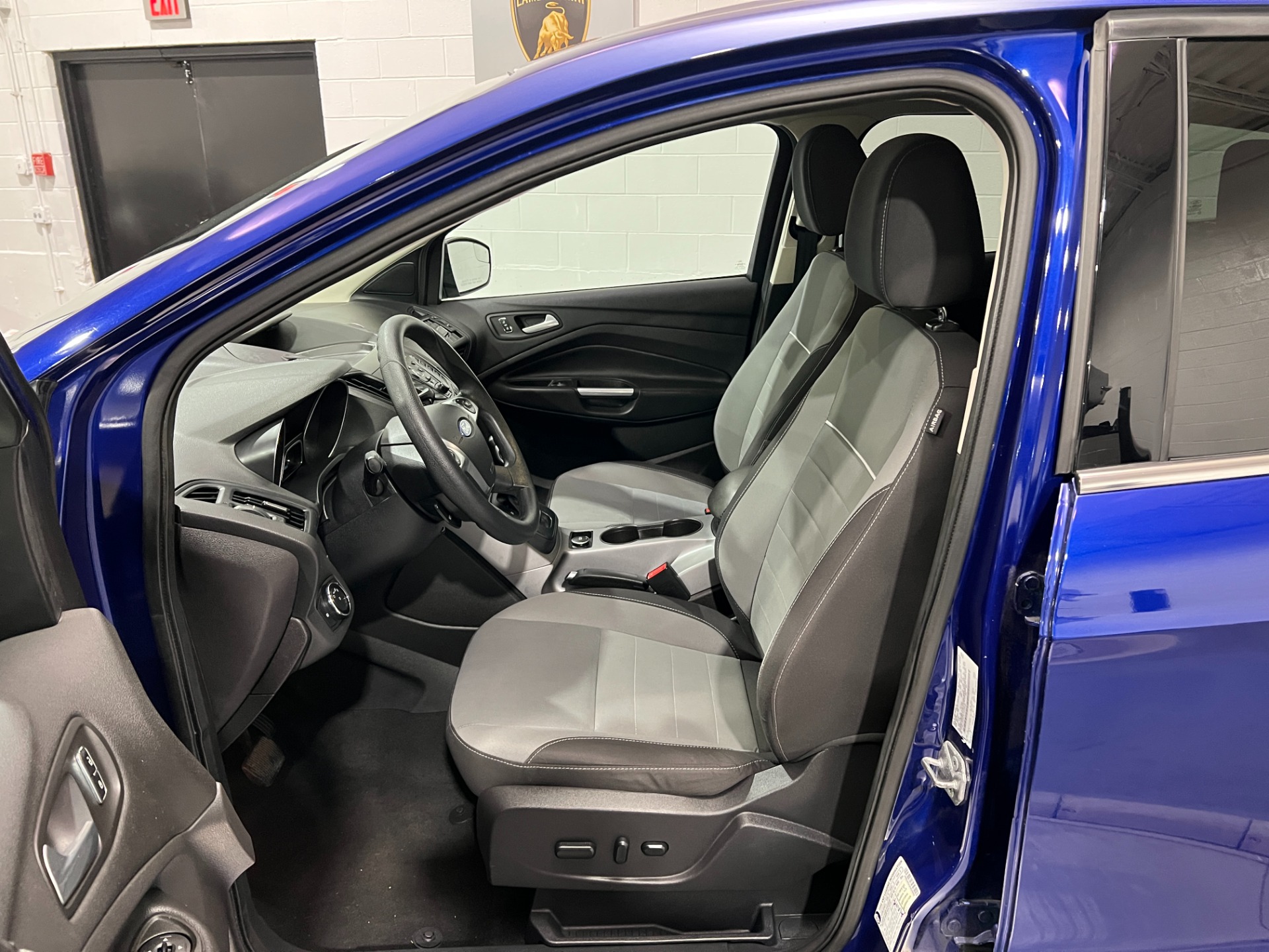Used-2014-Ford-Escape-SE-FWD